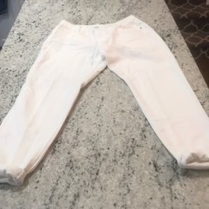 New with out tag Missguided white Mom jeans